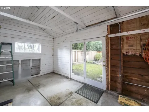 4246 Ne Flanders Street Portland OR 97213
