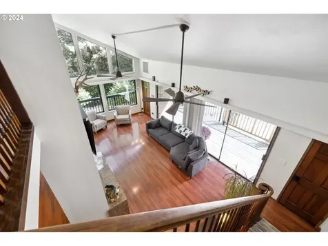 16961 SW Finnigan Hill Road Hillsboro OR 97123