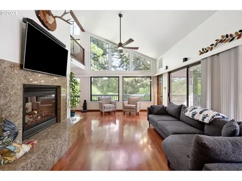 16961 SW Finnigan Hill Road Hillsboro OR 97123