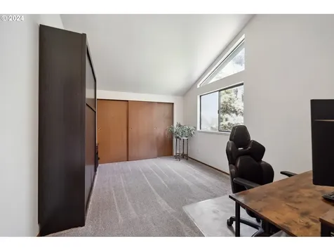 16961 SW Finnigan Hill Road Hillsboro OR 97123
