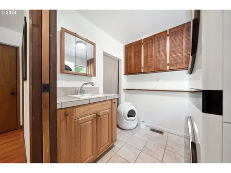 16961 SW Finnigan Hill Road Hillsboro OR 97123