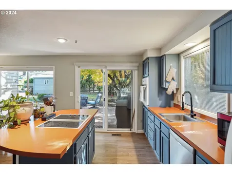 208 NE 140th Avenue Portland OR 97230
