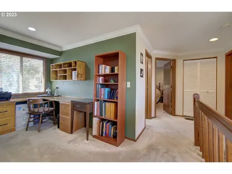 704 NE 159th Court Vancouver WA 98684