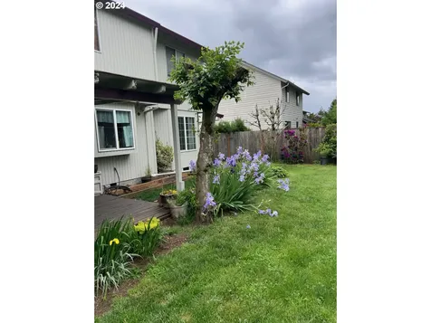 704 NE 159th Court Vancouver WA 98684
