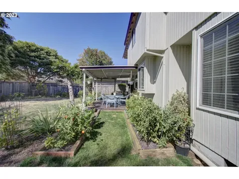704 NE 159th Court Vancouver WA 98684
