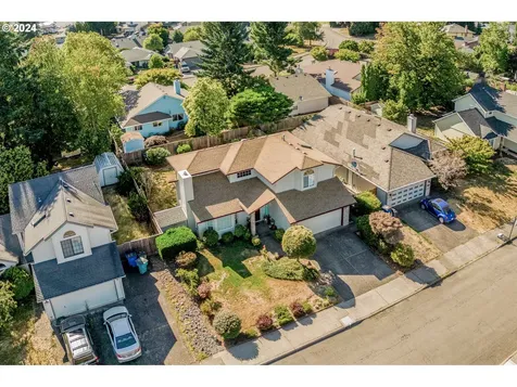 704 NE 159th Court Vancouver WA 98684