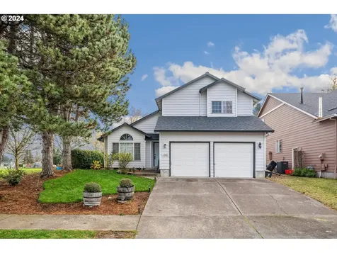 1930 SW Stella Way Troutdale OR 97060