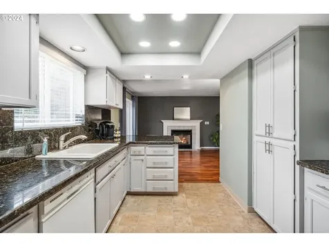 1930 SW Stella Way Troutdale OR 97060