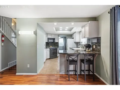 1930 SW Stella Way Troutdale OR 97060