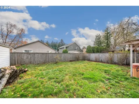 1930 SW Stella Way Troutdale OR 97060