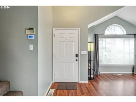 1930 SW Stella Way Troutdale OR 97060