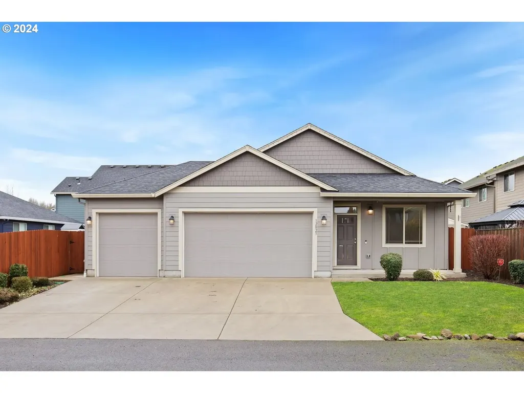 12825 NE 104th Street Vancouver WA 98682
