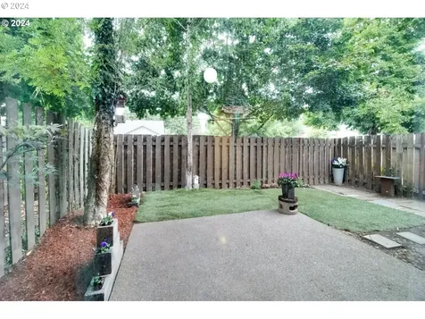 2112 Charlie Court Forest Grove OR 97116