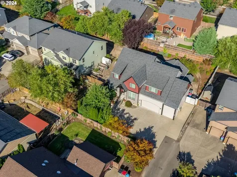 384 SW Mount Mazama Street Mcminnville OR 97128