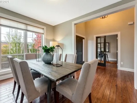 384 SW Mount Mazama Street Mcminnville OR 97128