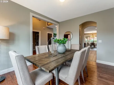 384 SW Mount Mazama Street Mcminnville OR 97128