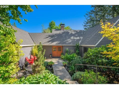 2290 SW Benz Farm Court Portland OR 97225