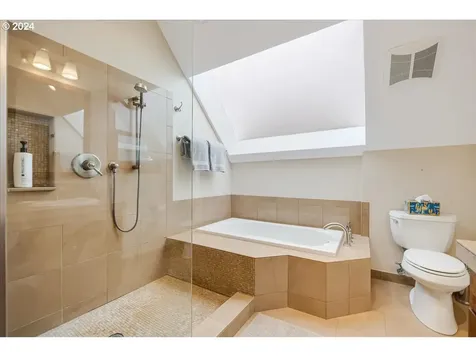 2290 SW Benz Farm Court Portland OR 97225