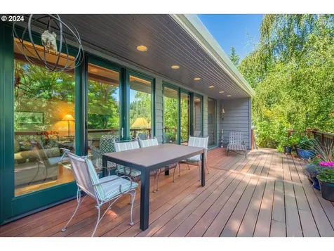 2290 SW Benz Farm Court Portland OR 97225