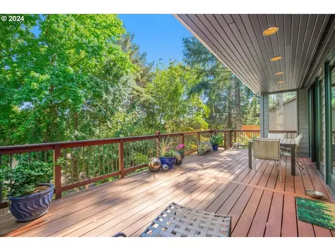 2290 SW Benz Farm Court Portland OR 97225