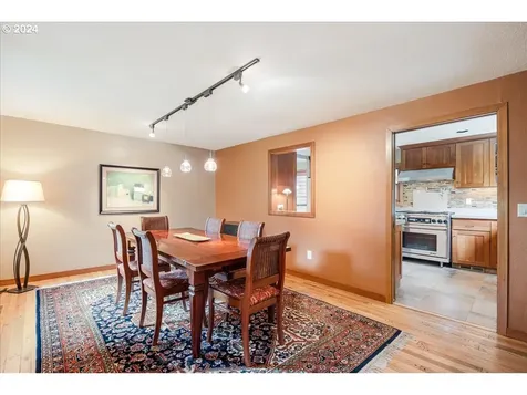 2290 SW Benz Farm Court Portland OR 97225