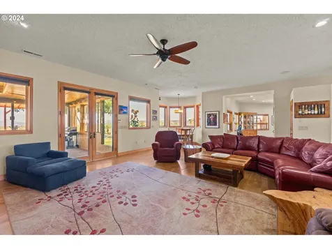 8101 SW Desert Sage Lane Powell Butte OR 97753