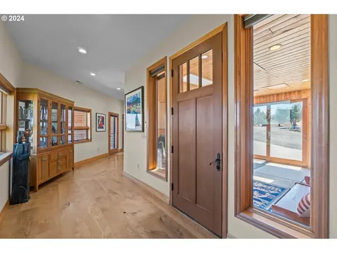 8101 SW Desert Sage Lane Powell Butte OR 97753