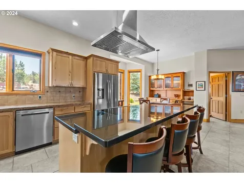 8101 SW Desert Sage Lane Powell Butte OR 97753