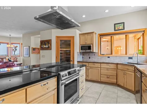 8101 SW Desert Sage Lane Powell Butte OR 97753
