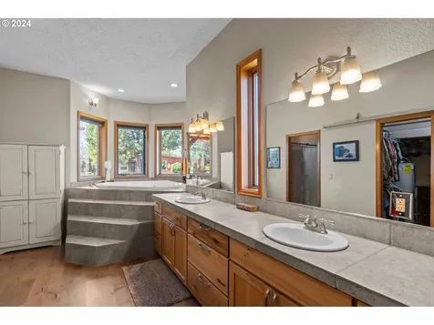 8101 SW Desert Sage Lane Powell Butte OR 97753