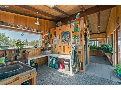 8101 SW Desert Sage Lane Powell Butte OR 97753