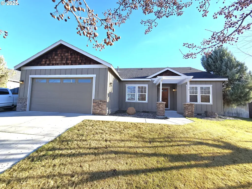 2248 NW Overlook Drive Hermiston OR 97838