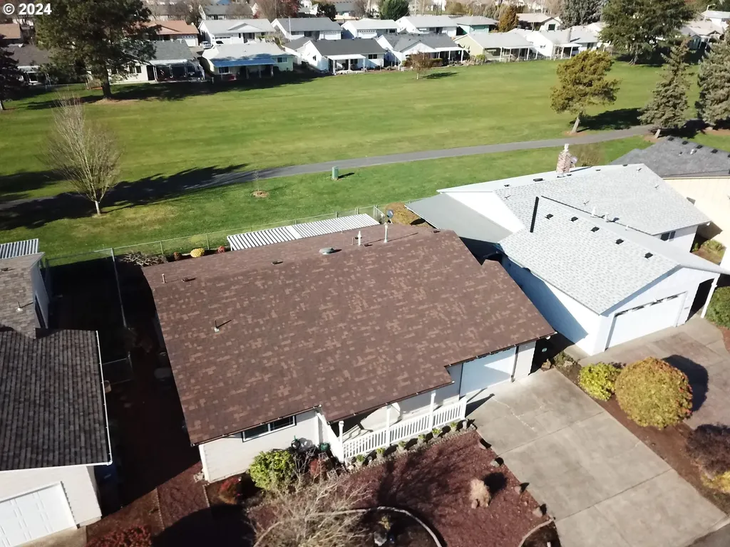 329 W Clackamas Circle Woodburn OR 97071