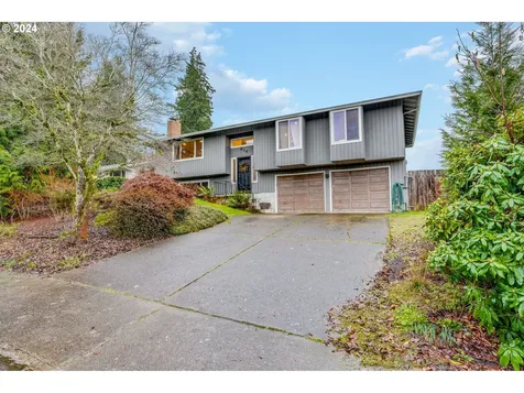814 Nw Darnielle Street Hillsboro OR 97124