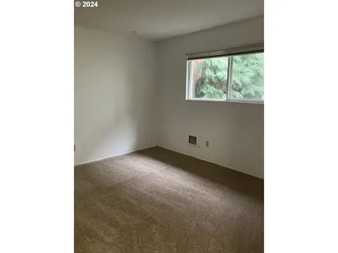 2609 SE Stark Street Portland OR 97214