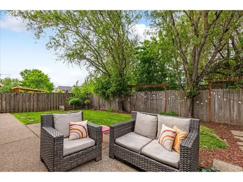 329 W Kemper Crest Drive Newberg OR 97132