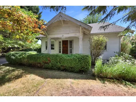 110 Elkay Drive Eugene OR 97404