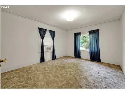 110 Elkay Drive Eugene OR 97404