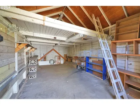 110 Elkay Drive Eugene OR 97404
