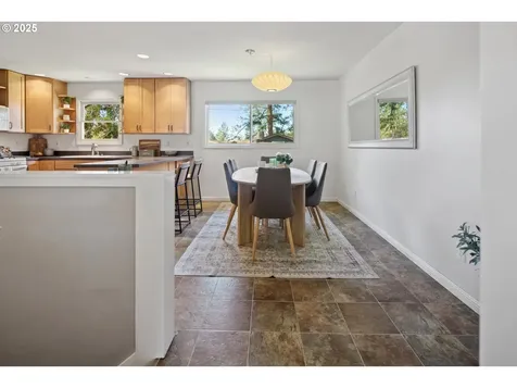 9255 NW Stark Court Portland OR 97229