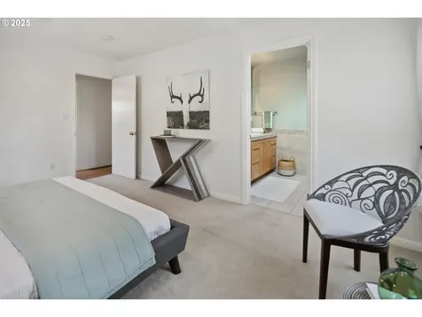9255 NW Stark Court Portland OR 97229