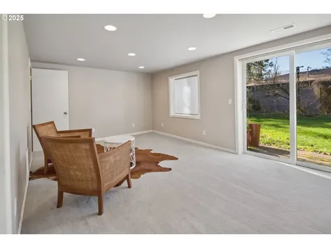 9255 NW Stark Court Portland OR 97229