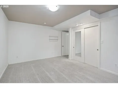 9255 NW Stark Court Portland OR 97229