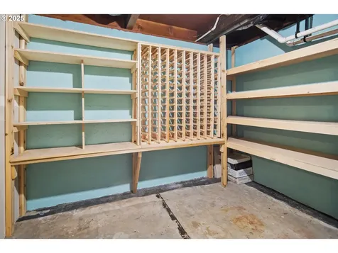 9255 NW Stark Court Portland OR 97229