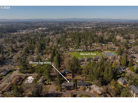 9255 NW Stark Court Portland OR 97229