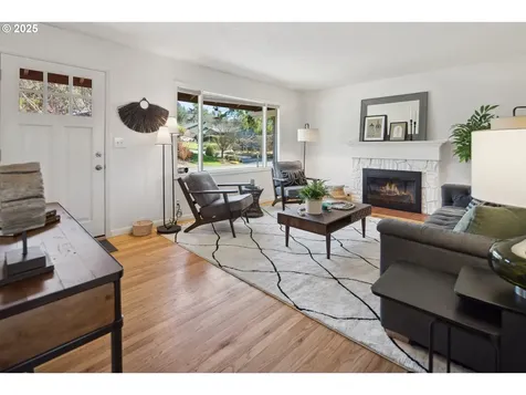 9255 NW Stark Court Portland OR 97229