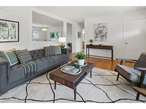 9255 NW Stark Court Portland OR 97229