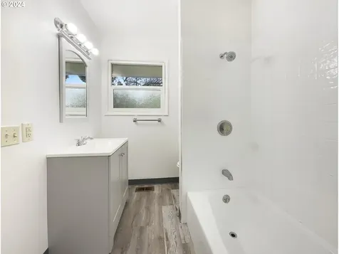 9510 Ne 6th Street Vancouver WA 98664