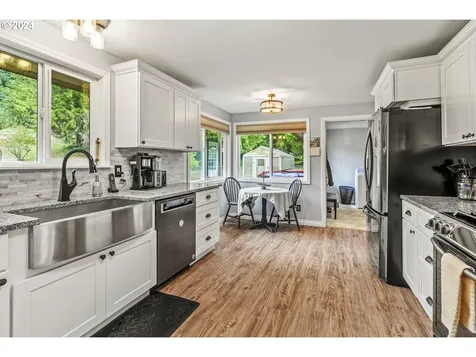 460 Ross Road Kelso WA 98626