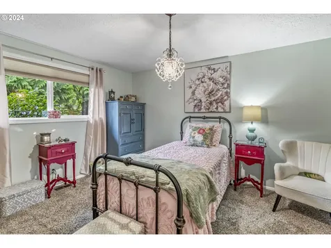 460 Ross Road Kelso WA 98626